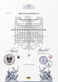 Originalgetreuer Meistertitel mit individuellem Namen Originalgetreuer Meistertitel mit individuellem Namen